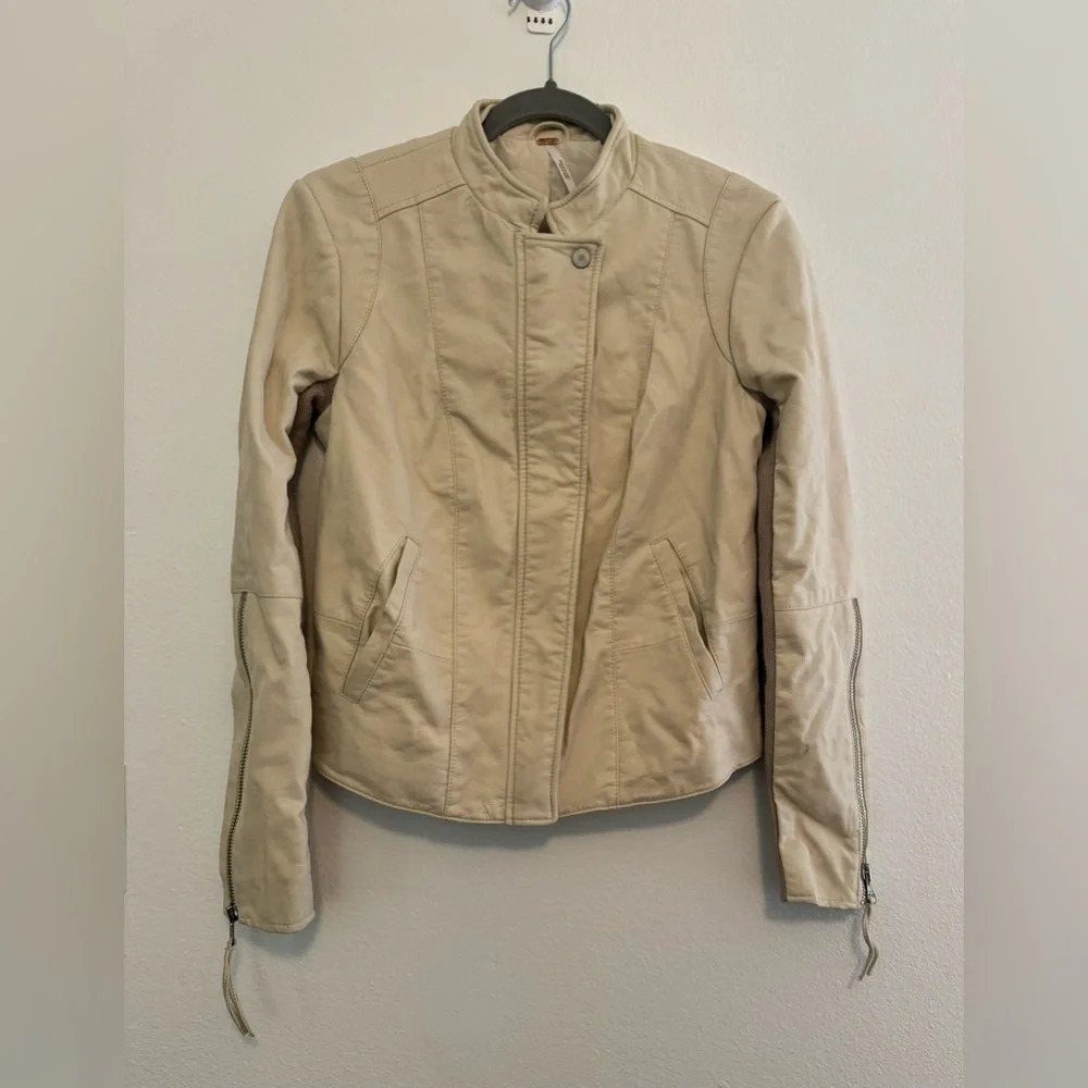 Free People Cool & Clean Vegan Leather Moto Jacket Cream Size 6 Wool Blend